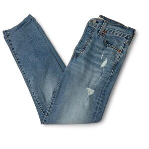 Levi’s Wedgie Straight Jeans Size 26 — Classic Denim